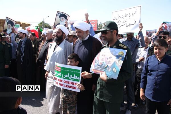 راهپیمایی مردم تربت‌جام در محکومیت تحرکات اغتشاشگران