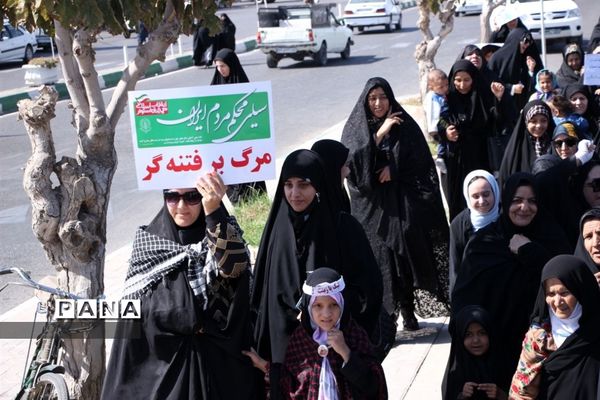 راهپیمایی مردم تربت‌جام در محکومیت تحرکات اغتشاشگران