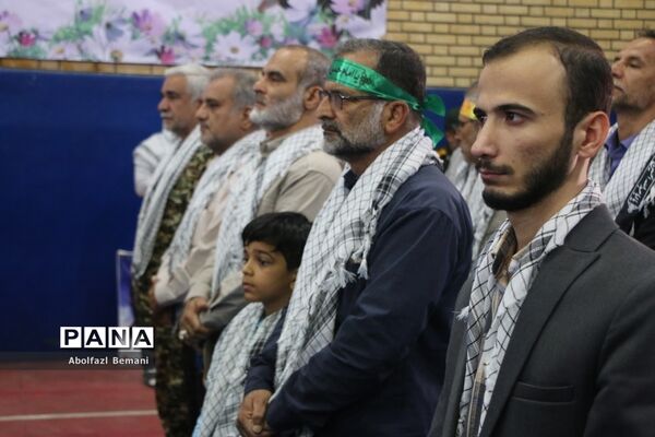 صبحگاه مشترک بسیج فرهنگیان قم به مناسبت هفته دفاع مقدس
