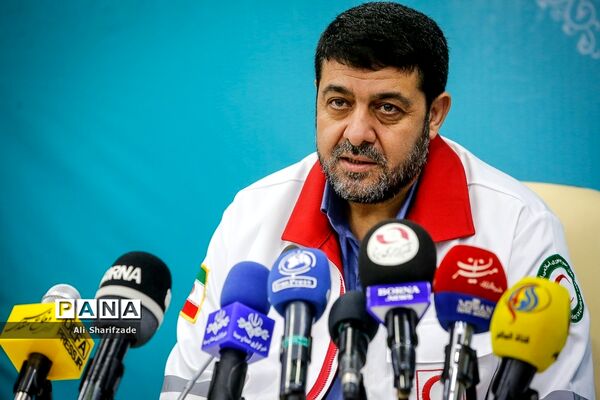 نشست خبری رئیس هلال احمر