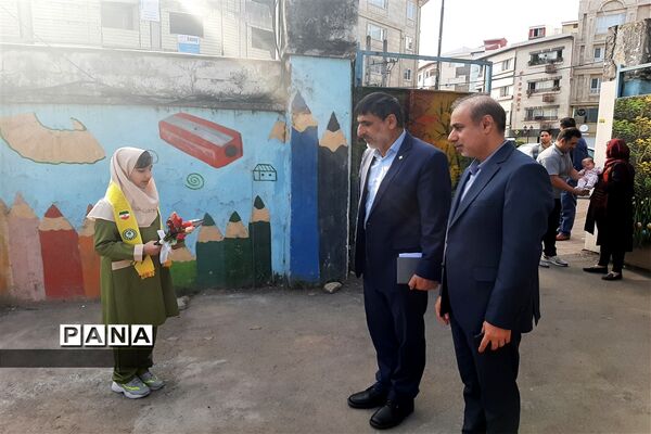 آیین شور عاطفه‌ها با شعار «با هم مشق مهربانی بنویسیم» در گیلان