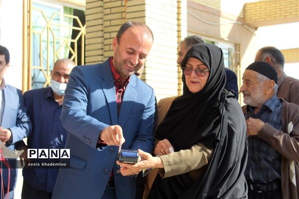 شور عاطفه‌ها در شهرستان گلوگاه