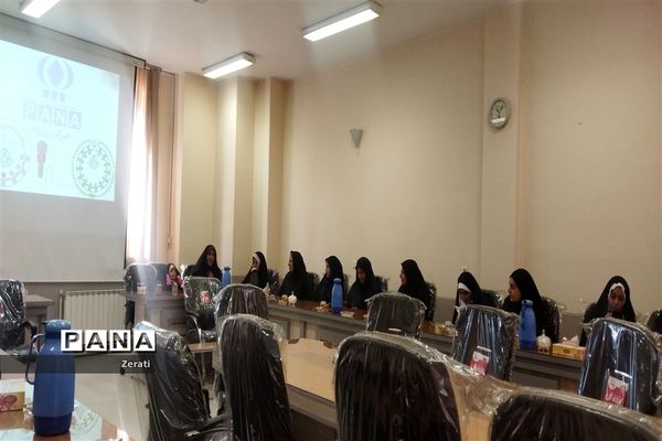 مراسم تجلیل از دانش‌آموزان خبرنگاران  عضو خبرگزاری پانای استان اصفهان