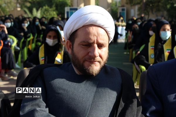 حضور رئیس سازمان دانش‌آموزی استان فارس در مراسم شور عاطفه‌ها