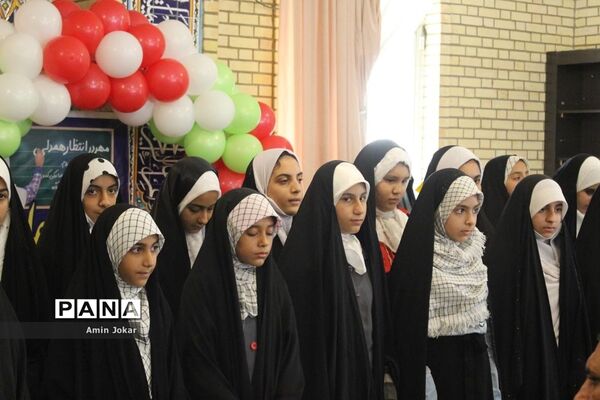 حضور رئیس سازمان دانش‌آموزی استان فارس در مراسم شور عاطفه‌ها