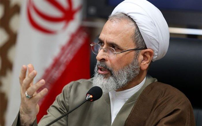 ضرورت سختگیری  برای انتخاب طلاب در همکاری با آموزش و پرورش