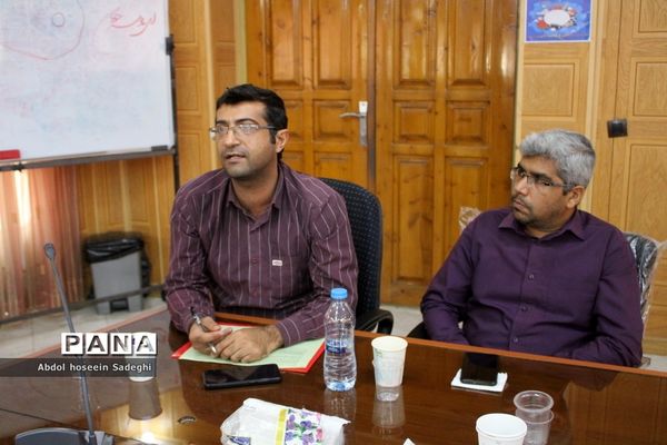 جلسه همه گروه‌های آموزشی درس تربیت‌بدنی آموزش و پرورش استان بوشهر