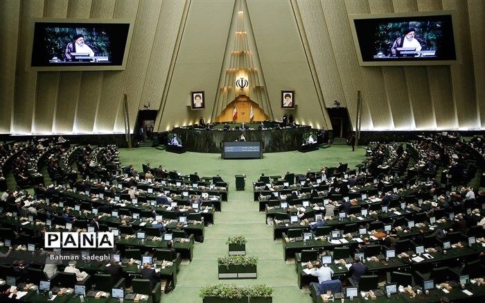 گزارش کمیسیون‌های اجتماعی، بهداشت و آموزش درباره صلاحیت وزیر پیشنهادی کار