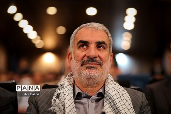 همایش مشق ایثار و مقاومت