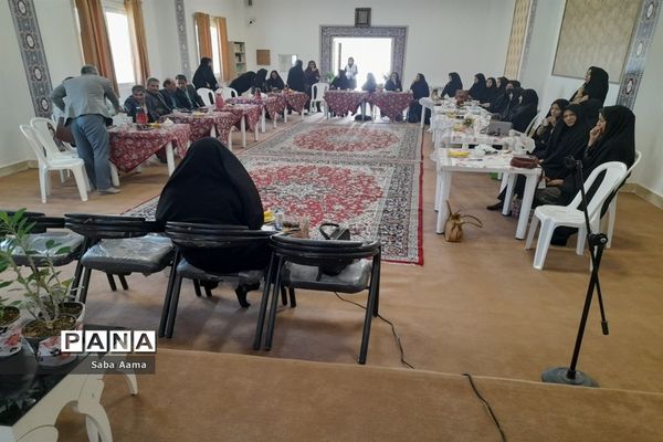 اولین جلسه توجیهی مشاوره‌ای در آغاز سال تحصیلی