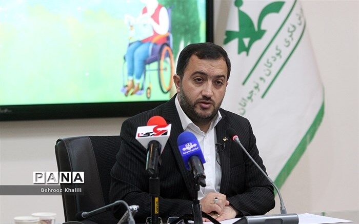 چتر باز «کانون» برای همه کودکان ایرانی