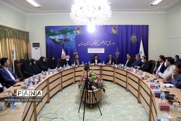 آیین تکریم و معارفه مدیرکل آموزش و پرورش استان سمنان