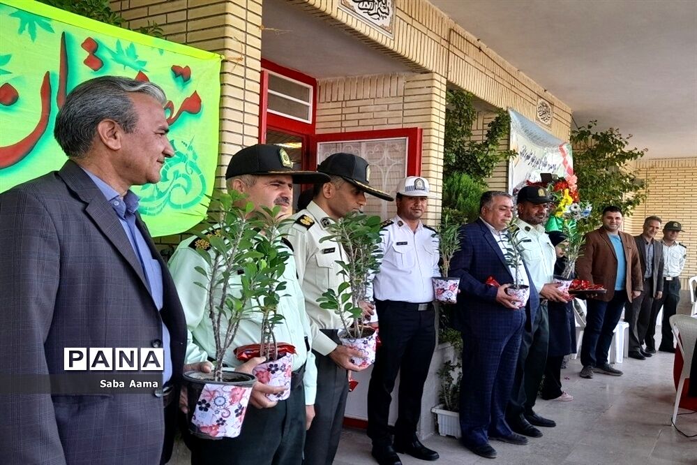 تجلیل از پدران نظامی در کاشمر