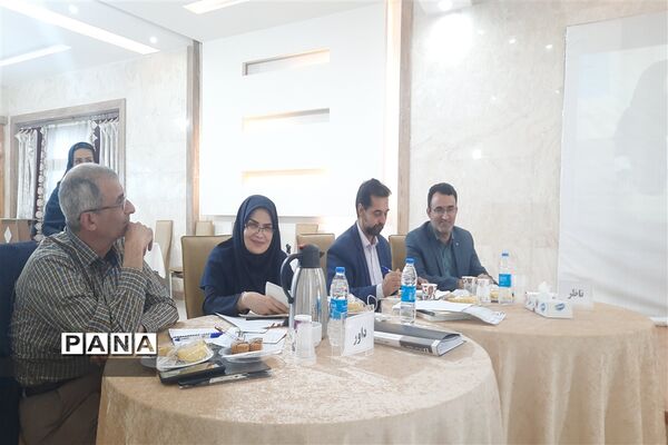 برگزاری جشنواره نوآوری در فرآیند آموزش و یادگیری