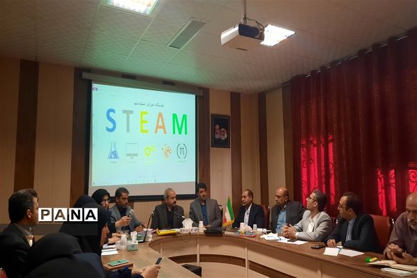 برگزاری جشنواره نوآوری در فرآیند آموزش و یادگیری