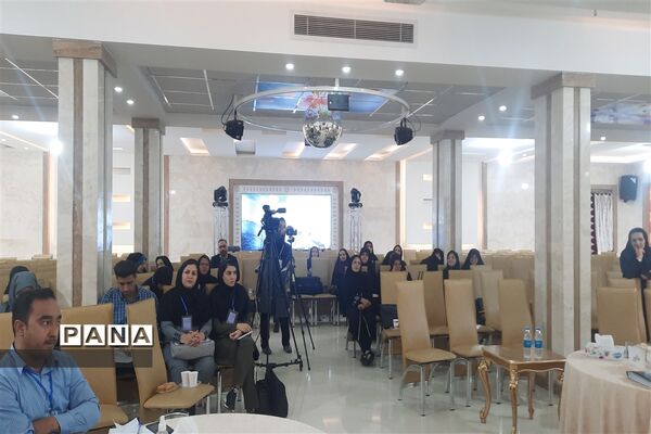 برگزاری جشنواره نوآوری در فرآیند آموزش و یادگیری