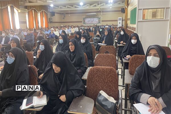 جلسه  سالانه کارشناسان قرآن، نماز و عترت در استان خوزستان