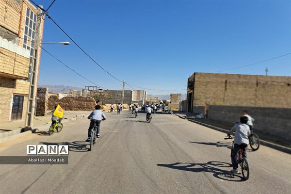 همایش دوچرخه‌سواری همیاران پلیس، خلیل آباد