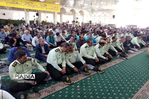 حضور مدافعان امنیت در نماز جمعه، کاشمر
