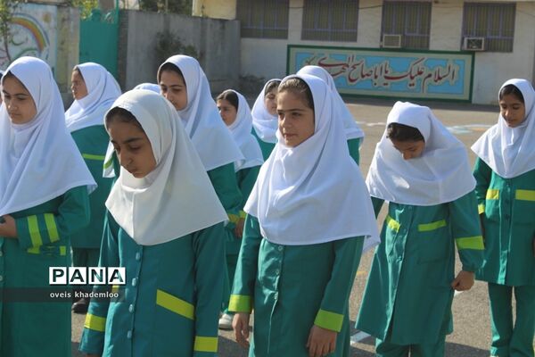 مراسم آغاز امامت امام زمان در دبستان شهیدان حجازی گلوگاه