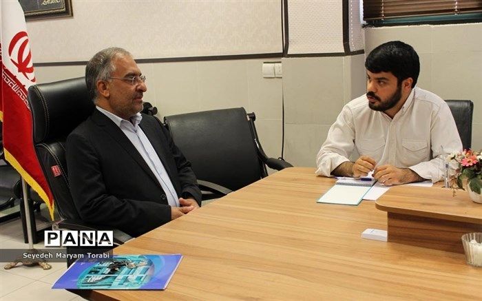 از تبیین و پاسخ دادن به شبهات دانش‌آموزان نباید غافل شد