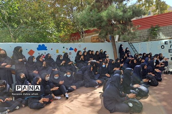 جشن امامت امام زمان(عج) در مدارس رودهن