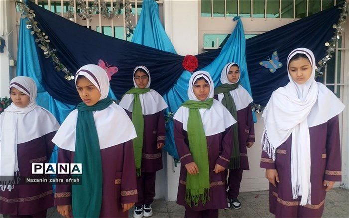 رکن اصلی برنامه‌های تربیتی مدارس، انس به ائمه اطهار در بین دانش‌آموزان است/فیلم