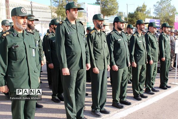 صبحگاه مشترک یگان‌های نمونه نیروهای مسلح استان سمنان