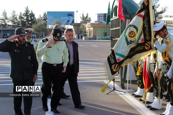 صبحگاه مشترک یگان‌های نمونه نیروهای مسلح استان سمنان