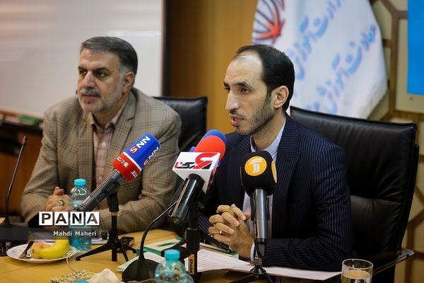 نشست خبری معاون آموزش متوسطه وزارت آموزش و پرورش