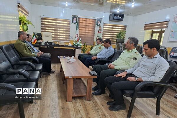 دیدار مدیر آموزش و پرورش شهرستان عسلویه با فرمانده نیروی انتظامی شهرستان