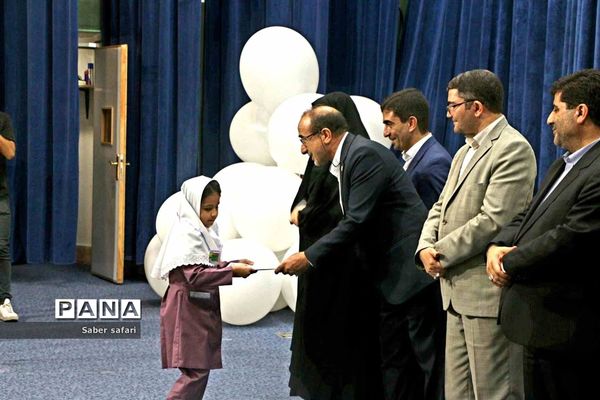 همایش ملی بزرگداشت روز جهانی تخم مرغ در تبریز