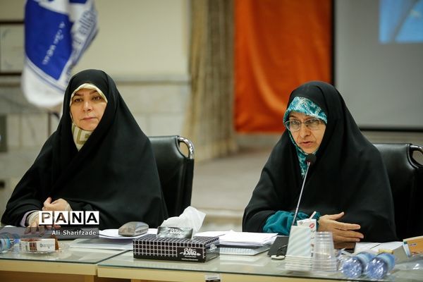 نشست مشترک مشاوران زنان و خانواده دستگاه‌های اجرایی کشور با سازمان نهضت سوادآموزی و معاونت امور زنان و خانواده نهاد ریاست جمهوری