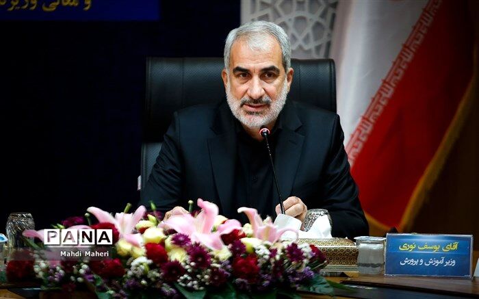 تبدیل وضعیت‌ ۸ هزار نیروی آموزش و پرورش در راستای قانون ایثارگری