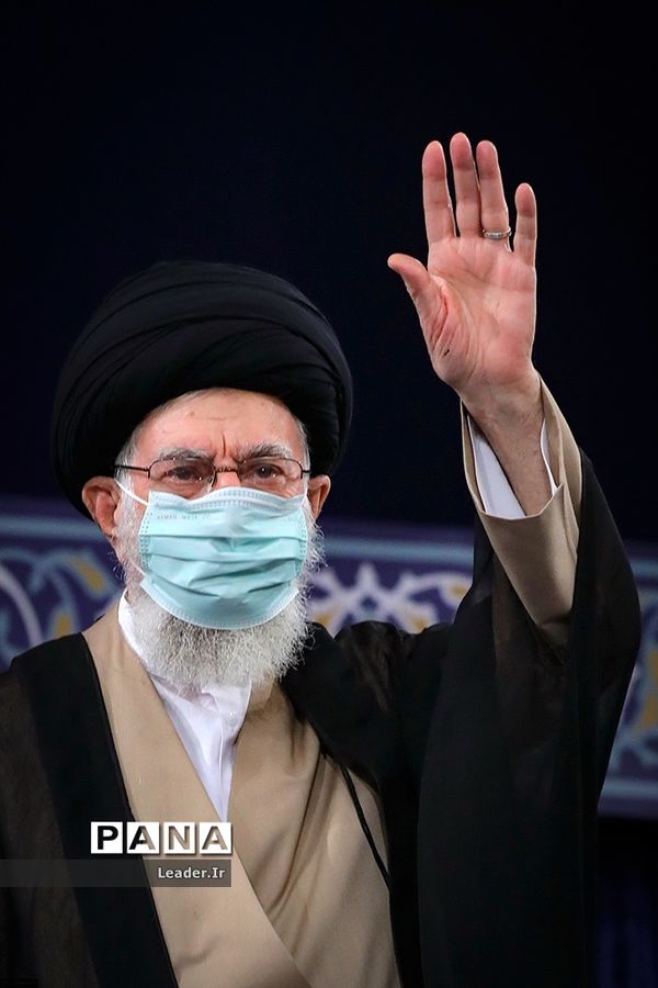 دیدار دست‌اندرکاران دومین کنگره شهدای ورزشکار با رهبر معظم انقلاب