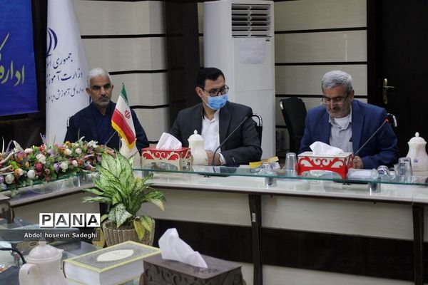 جلسه ستاد انتخابات شوراهای دانش‌آموزی مدارس استان بوشهر