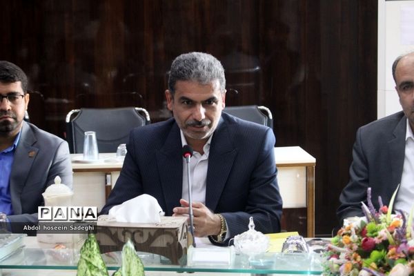 جلسه ستاد انتخابات شوراهای دانش‌آموزی مدارس استان بوشهر