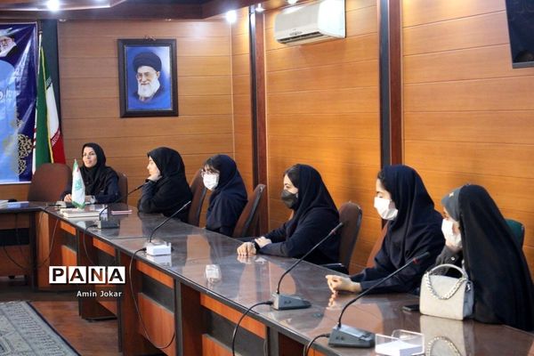 برگزاری نشست تبیینی سواد رسانه‌ای ویژه دانش‌آموز‌خبرنگاران خبرگزاری پانا فارس