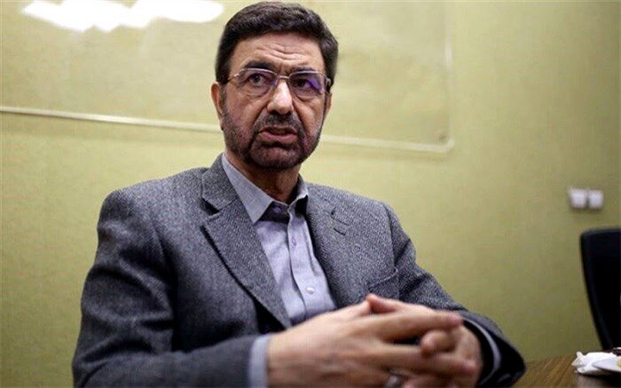 ‌مسئولان به‌دنبال حل مشکلات داخل کشور و هویت‌دادن به جوانان باشند