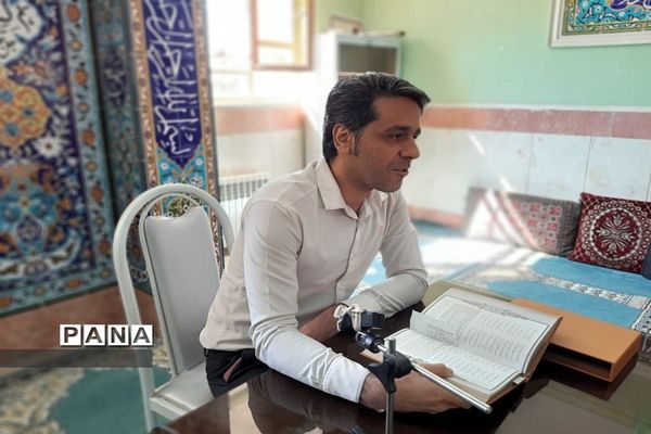 محفل شعر دانش‌آموزان دبیرستان نمونه دولتی شمس تبریزی