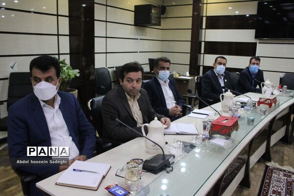 جلسه شورای معاونان اداره‌کل آموزش و پرورش استان بوشهر
