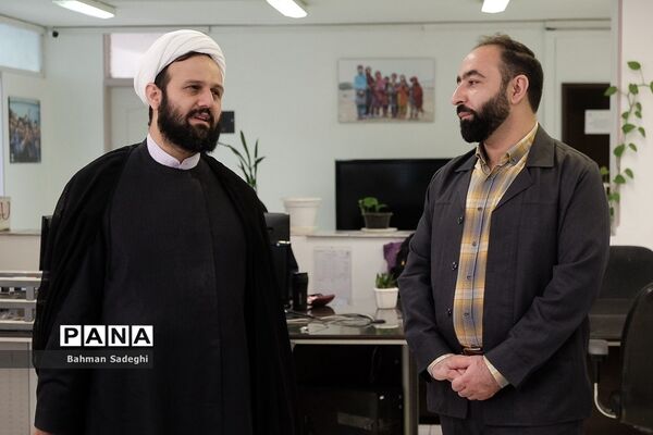 بازدید مشاور وزیر و دبیر ستاد همکاری‌های حوزه علمیه و آموزش و پرورش از خبرگزاری پانا