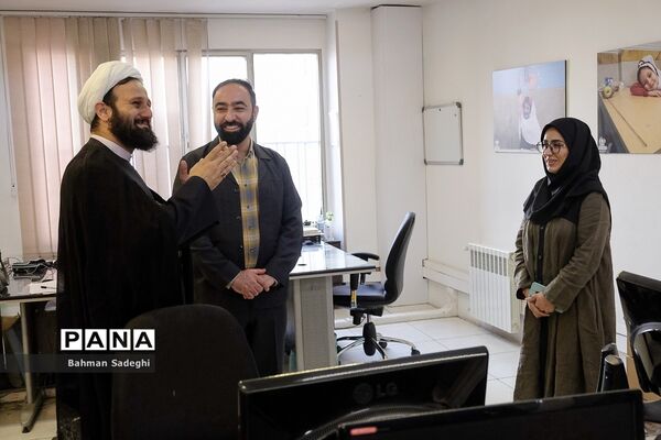 بازدید مشاور وزیر و دبیر ستاد همکاری‌های حوزه علمیه و آموزش و پرورش از خبرگزاری پانا