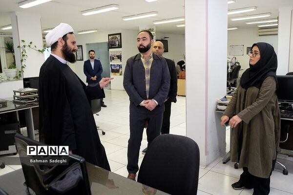 بازدید مشاور وزیر و دبیر ستاد همکاری‌های حوزه علمیه و آموزش و پرورش از خبرگزاری پانا