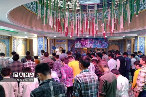 مراسم نواختن زنگ نمازدر پاکدشت