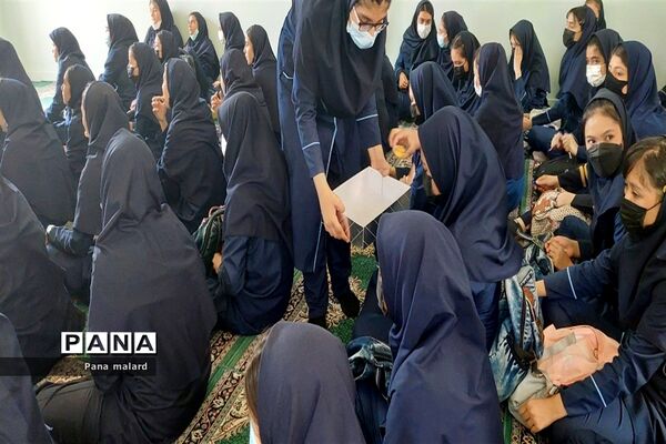 پویش بیعت با رهبری در مدارس صفادشت