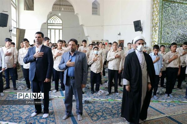 اجرای طرح «نور چشم» نماز جماعت در مدارس ناحیه دو شهرری