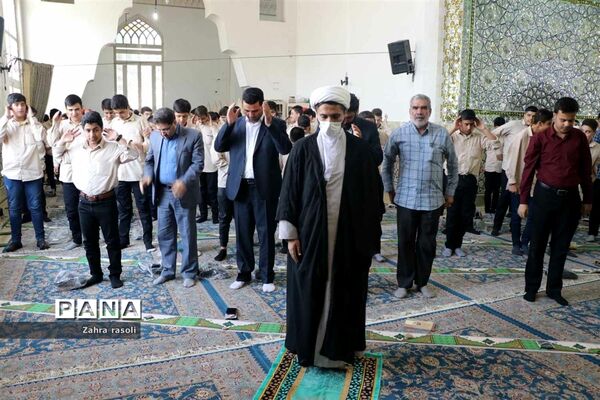 اجرای طرح «نور چشم» نماز جماعت در مدارس ناحیه دو شهرری