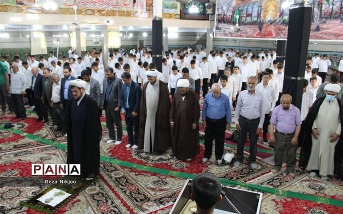 اجرای طرح معنوی «نماز، نور چشم من» در شهرستان بهارستان/ فیلم
