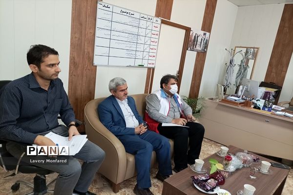 نشست هماهنگی افتتاح کانون‌های دانش‌آموزی هلال‌احمر استان بوشهر